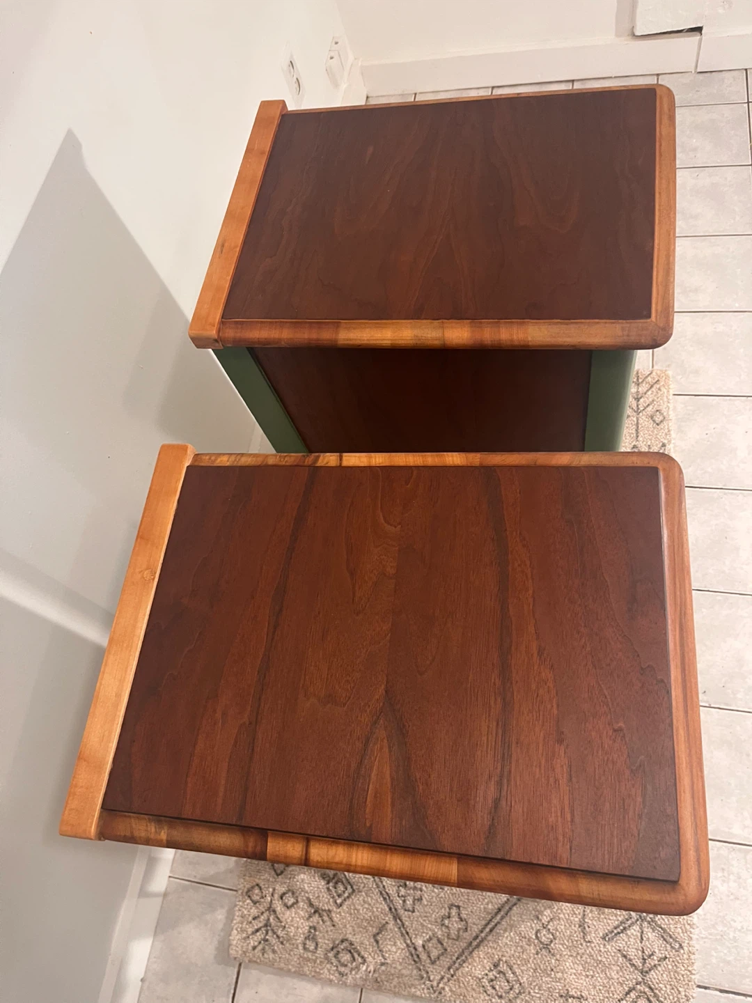 Gorgeous Set of Nightstands - photo 5