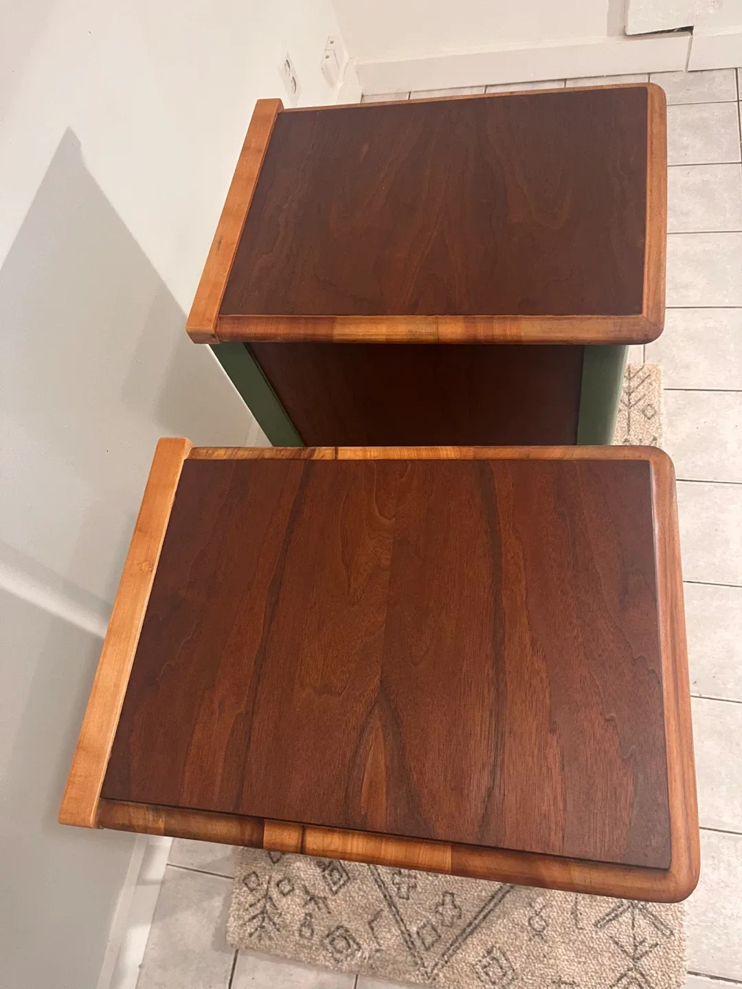 Gorgeous Set of Nightstands - photo 5
