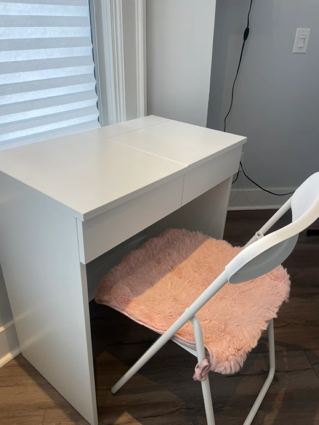 IKEA White Vanity Desk with Mirror and chair - photo 3