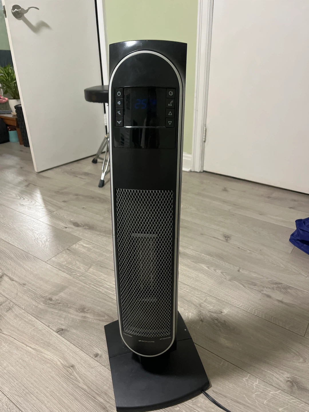 Bionaire Tower Heater with Remote - photo 2