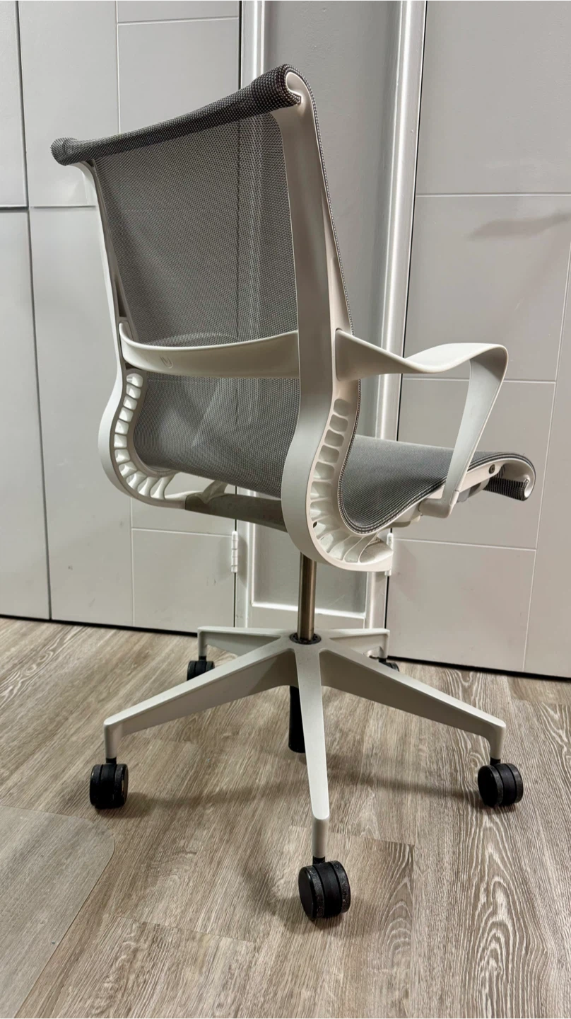 Herman Miller Setu Chair - photo 3