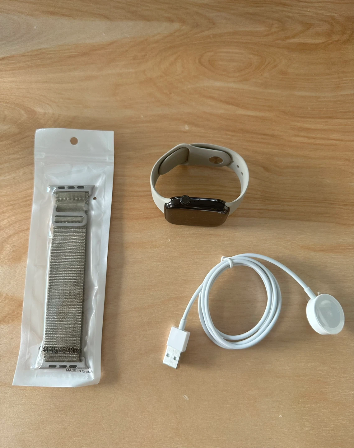 Brand new Apple Watch Series 11 GPS + Cellular - photo 2