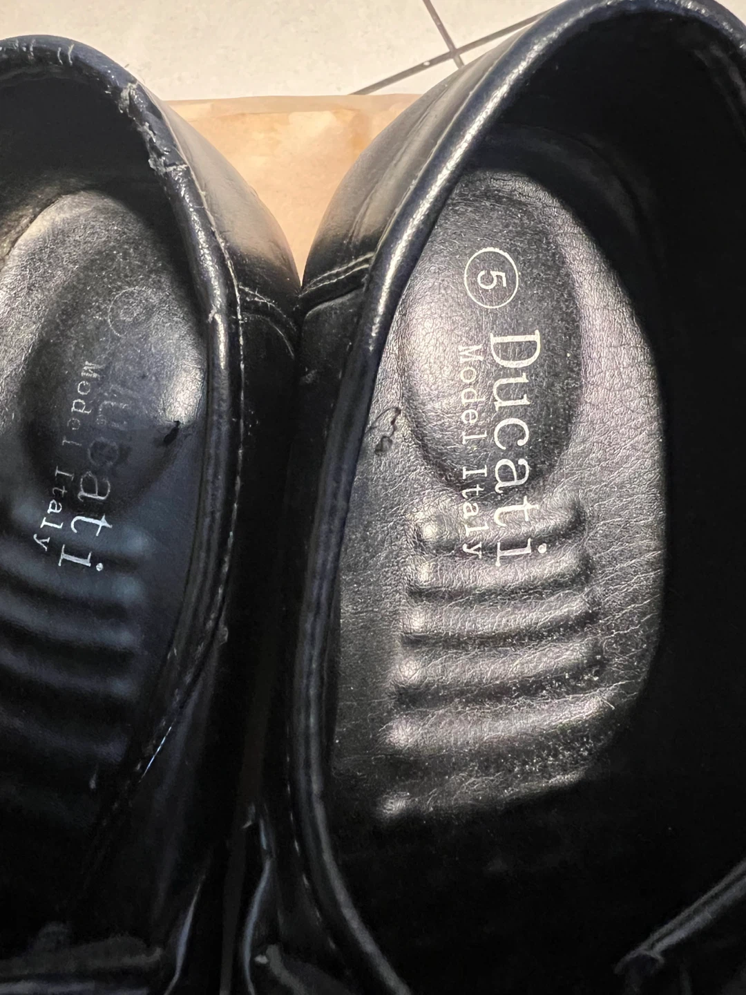 Ducati Model Italy Black Loafers - Size 5 - photo 2