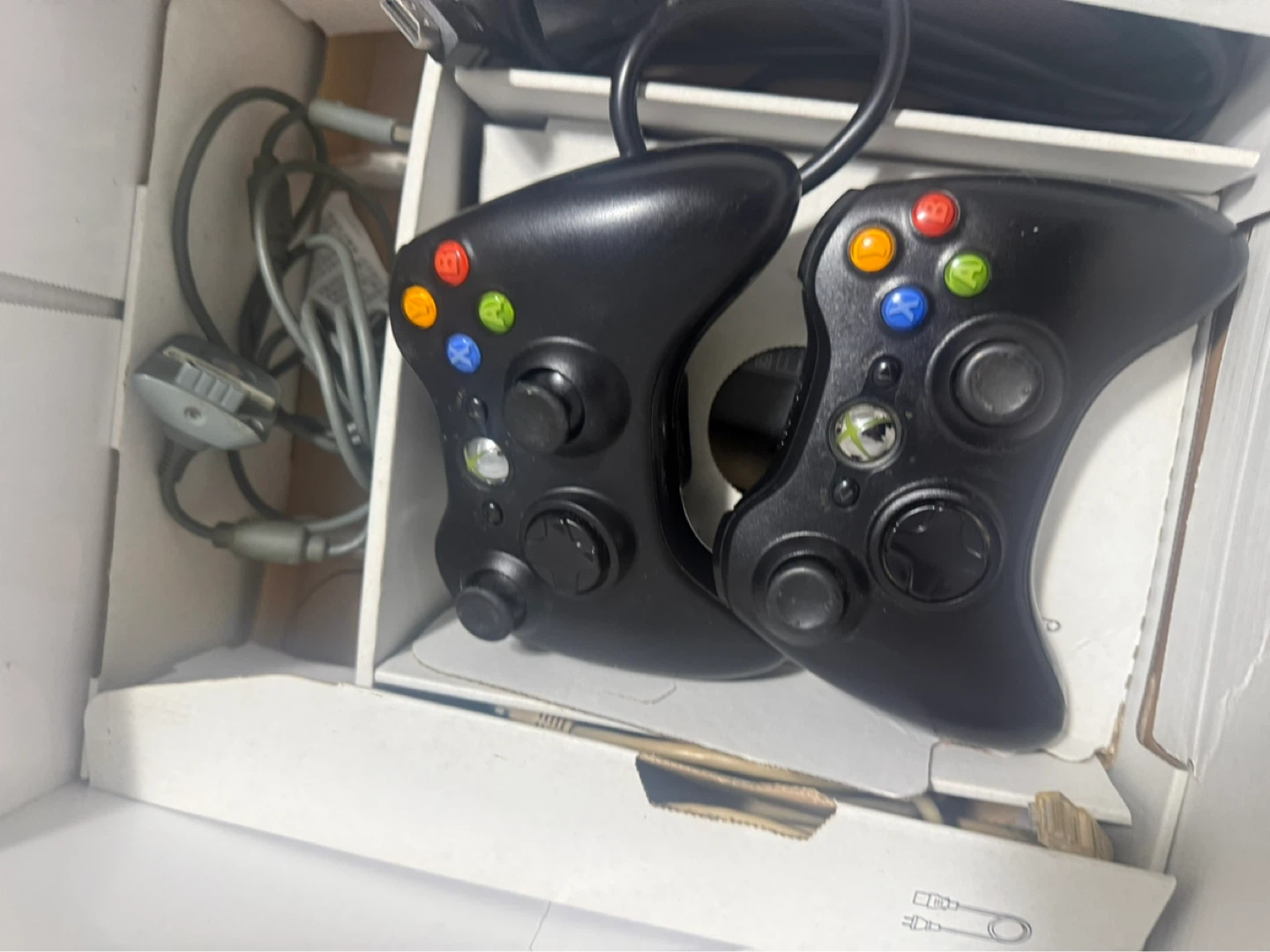 Xbox 360 250GB Console with Controllers - photo 2