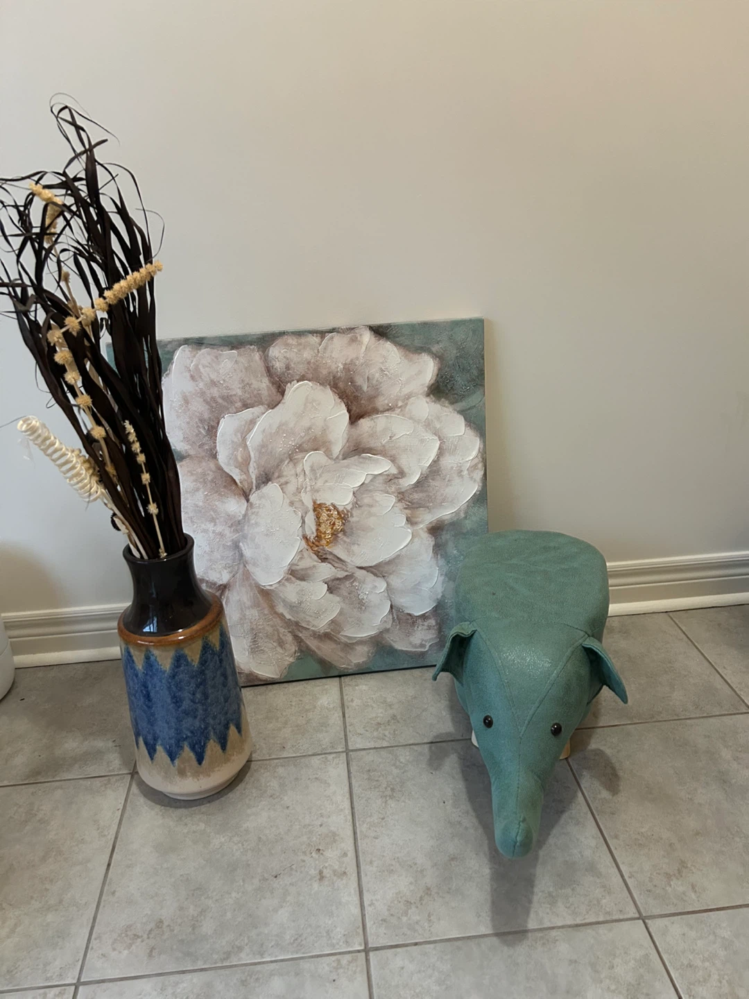 Move out sale decors