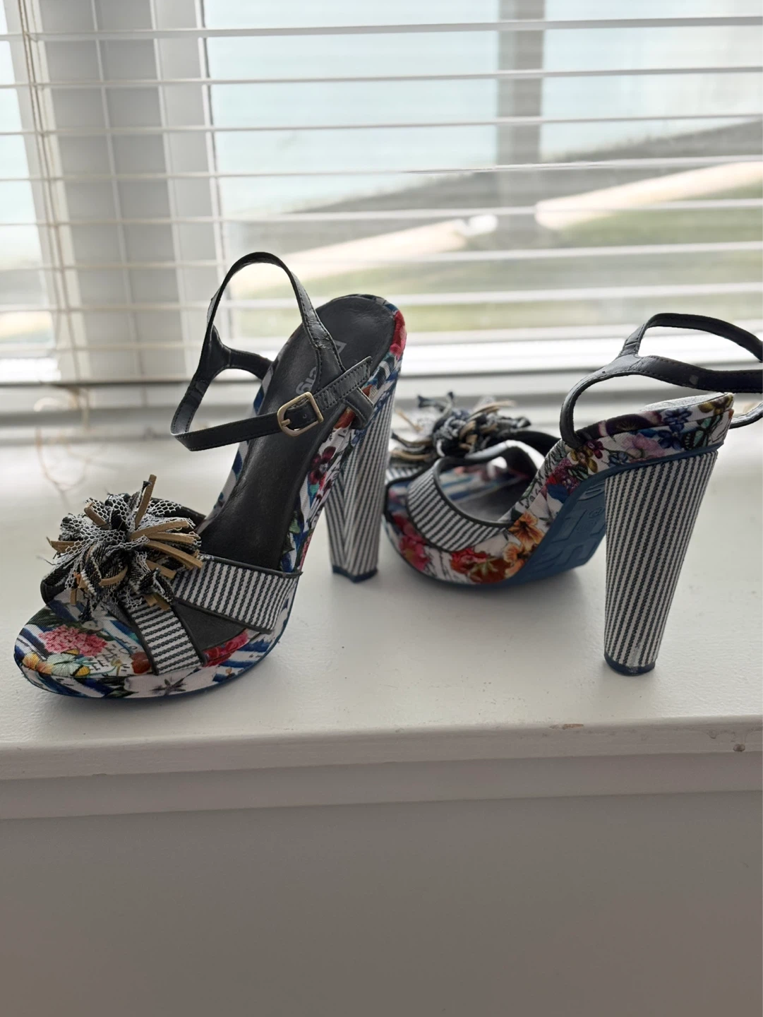 Desigual Floral Platform Heeled Sandals 5 seize - photo 2