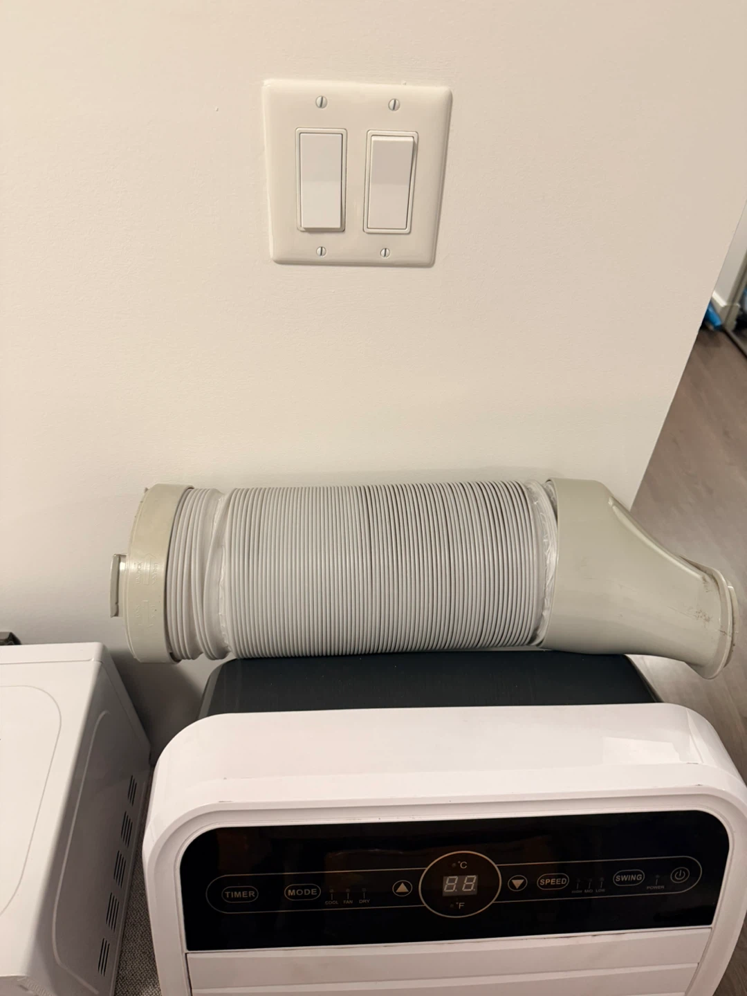 Insignia Portable Air Conditioner NS-AC10PHW9-C - photo 2
