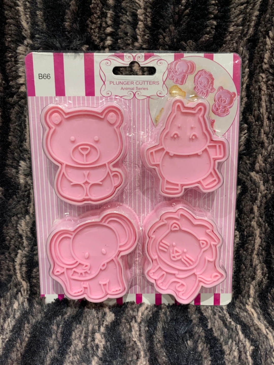Pink Animal Series Plunger Cookie Cutters (Set of 4)