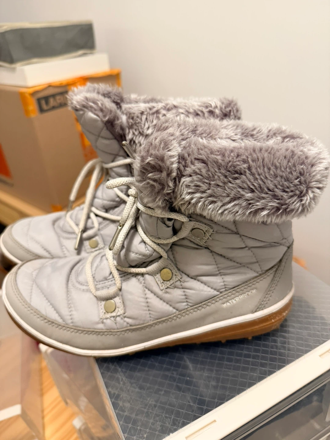 Columbia Women's Waterproof Winter Boots Size 8 - photo 2