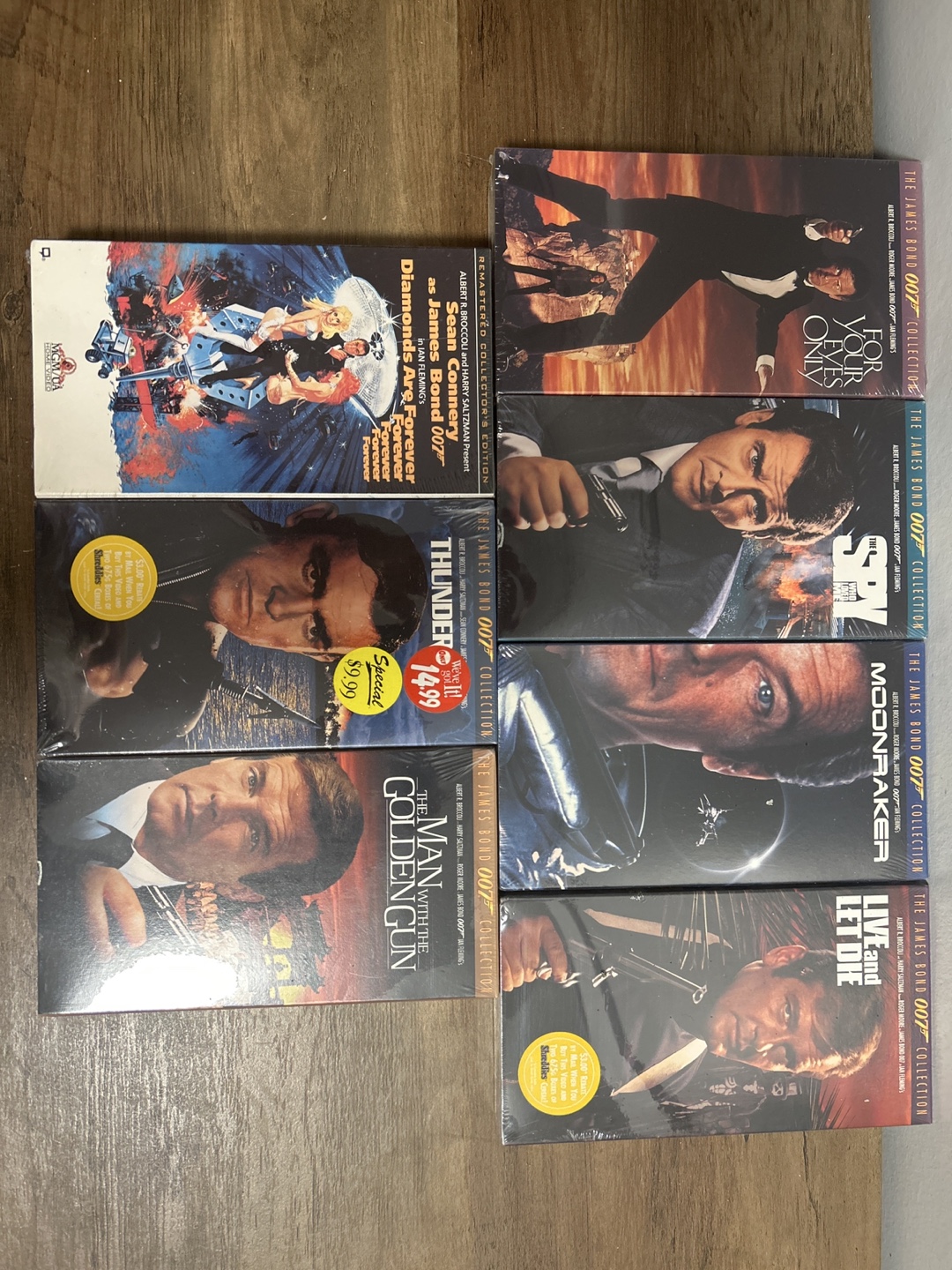 James Bond 007 Collection VHS Tapes (Lot of 7)