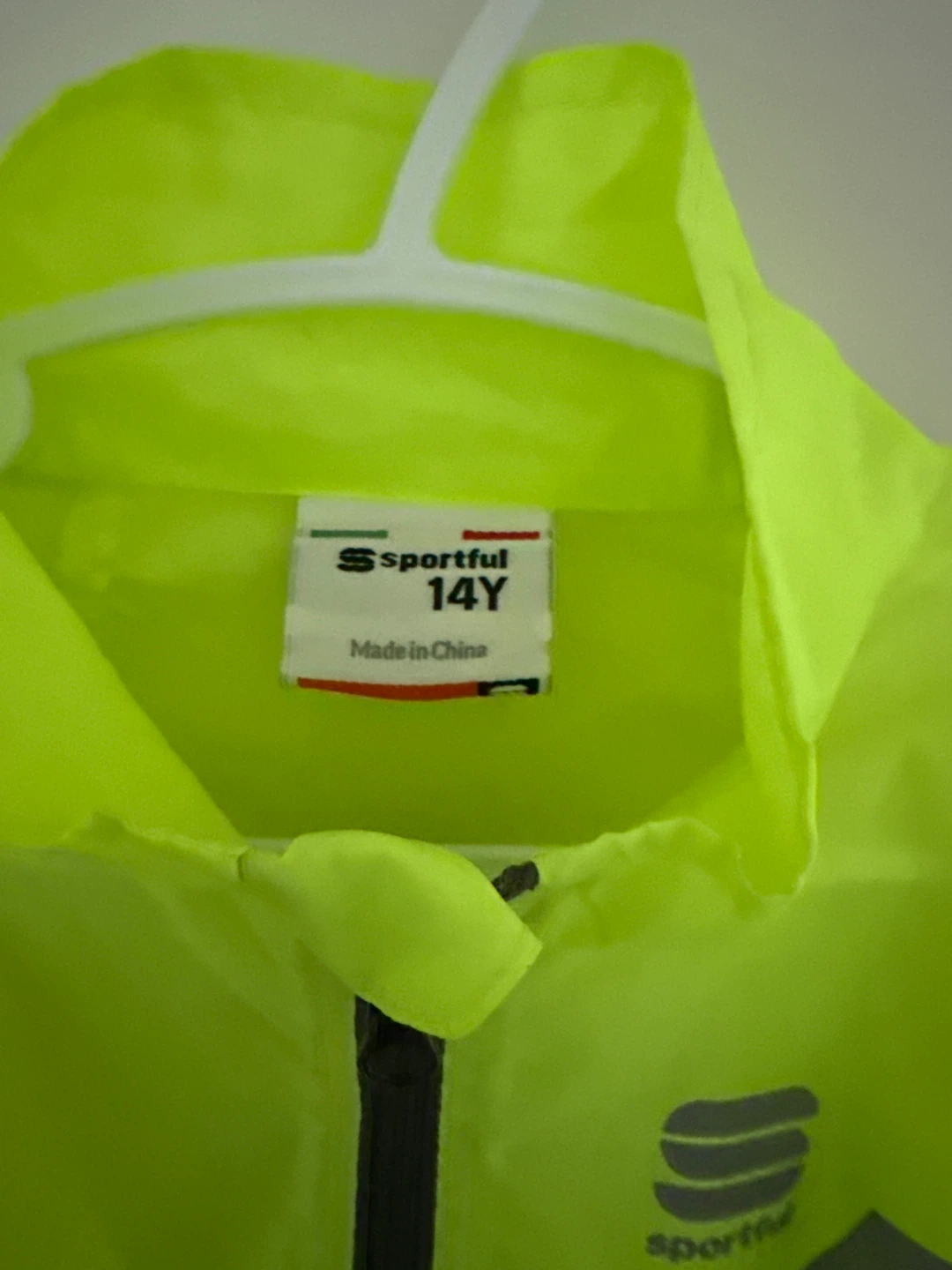 Like New Sportful Youth Cycling Jacket - 14Y - photo 2