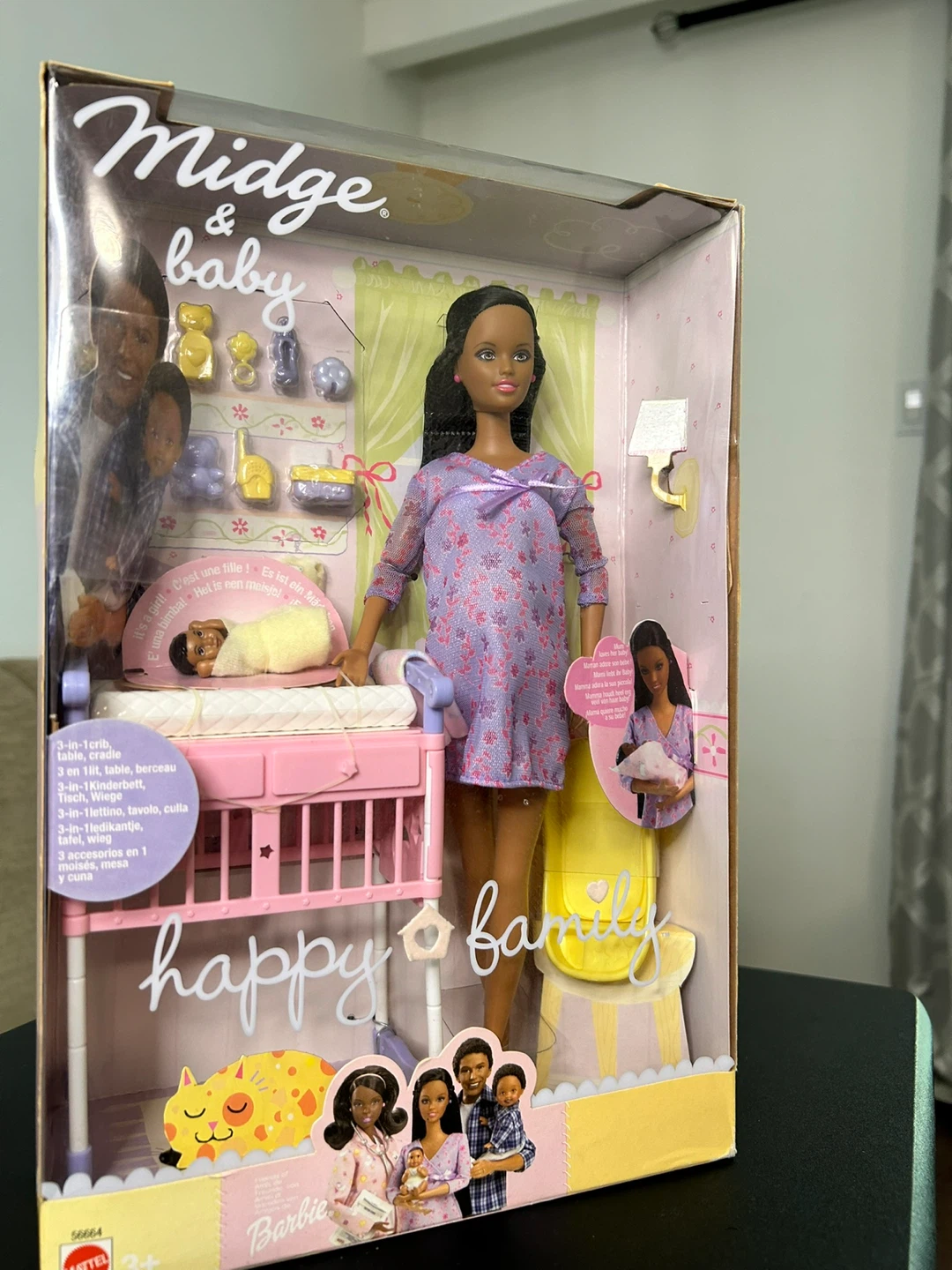 Extremely Rare Pregnant Black Barbie (2002) - photo 3