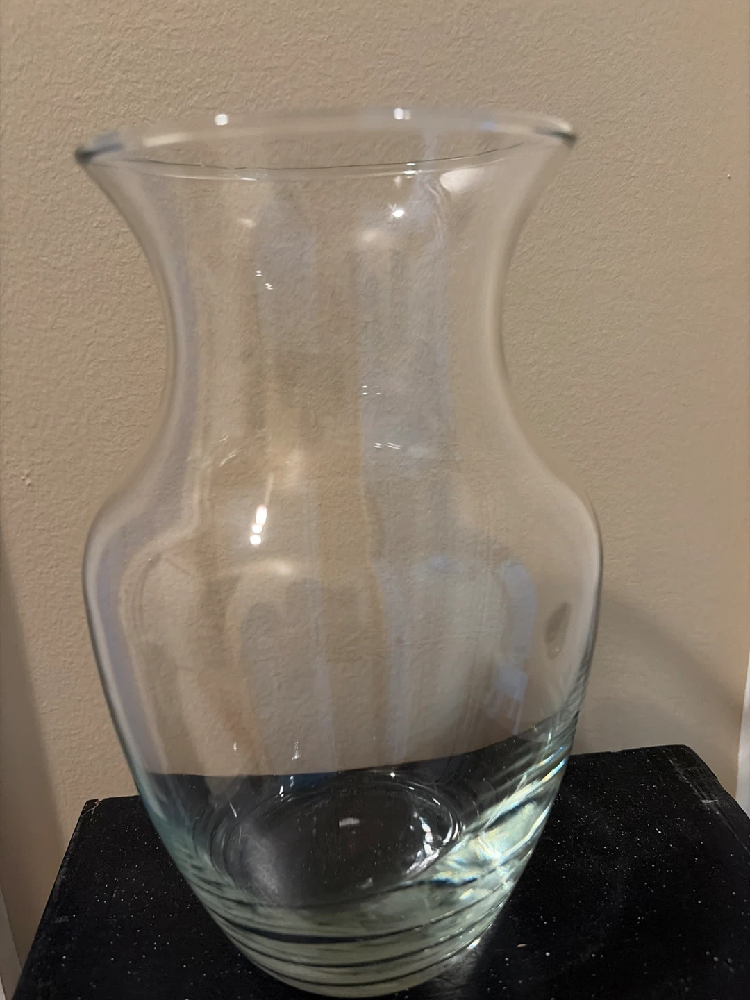 Clear Glass Vase - photo 4