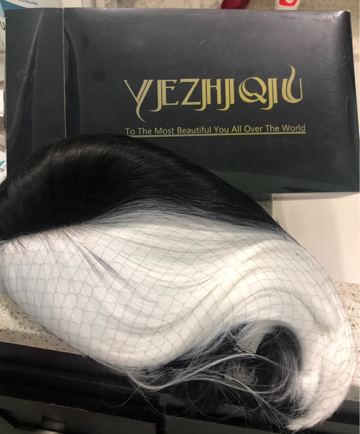 Black to Grey Ombre Bob Wig - photo 4