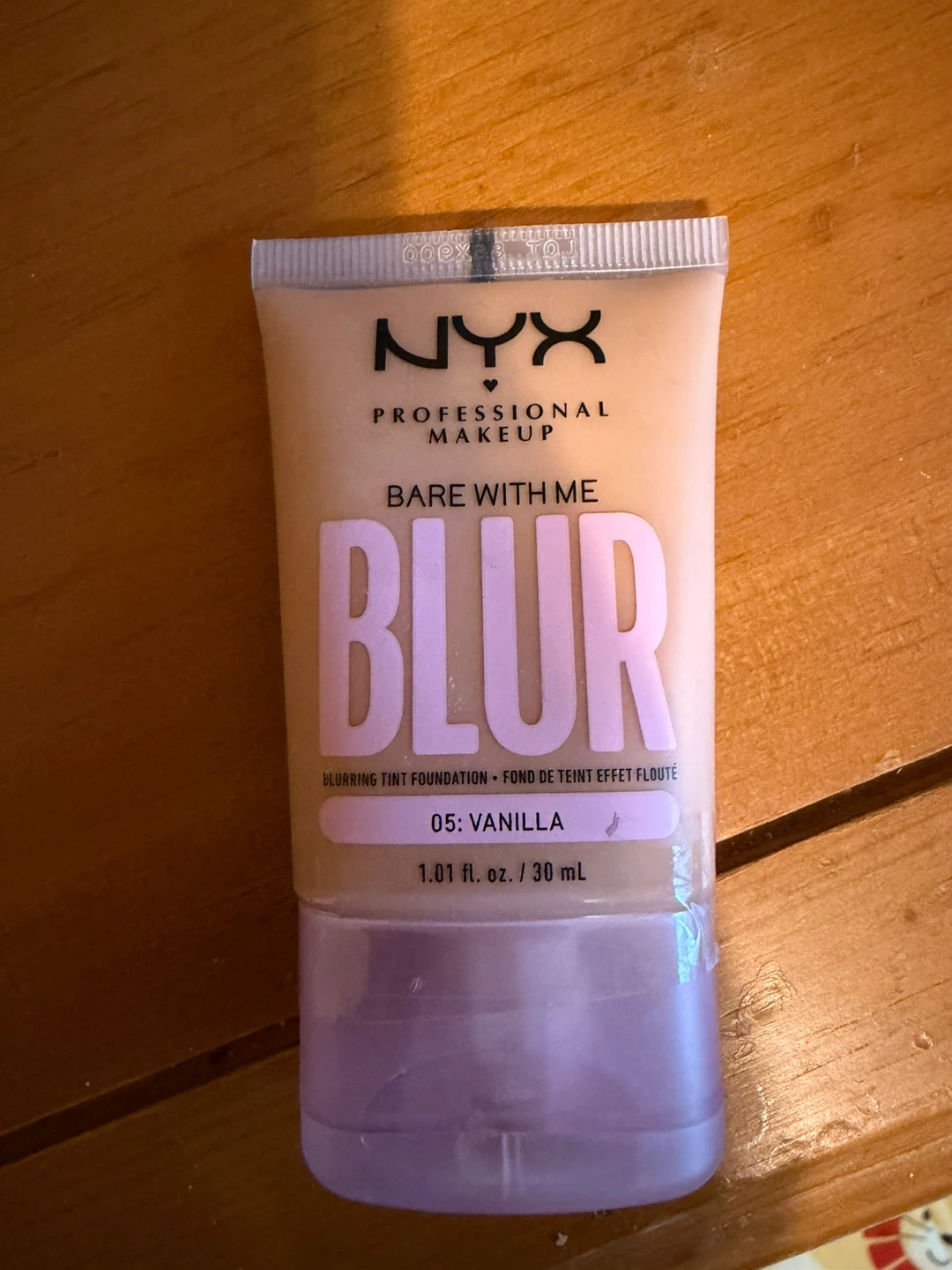 NYX Professional Makeup Blur Tint Foundation - Vanilla - photo 2