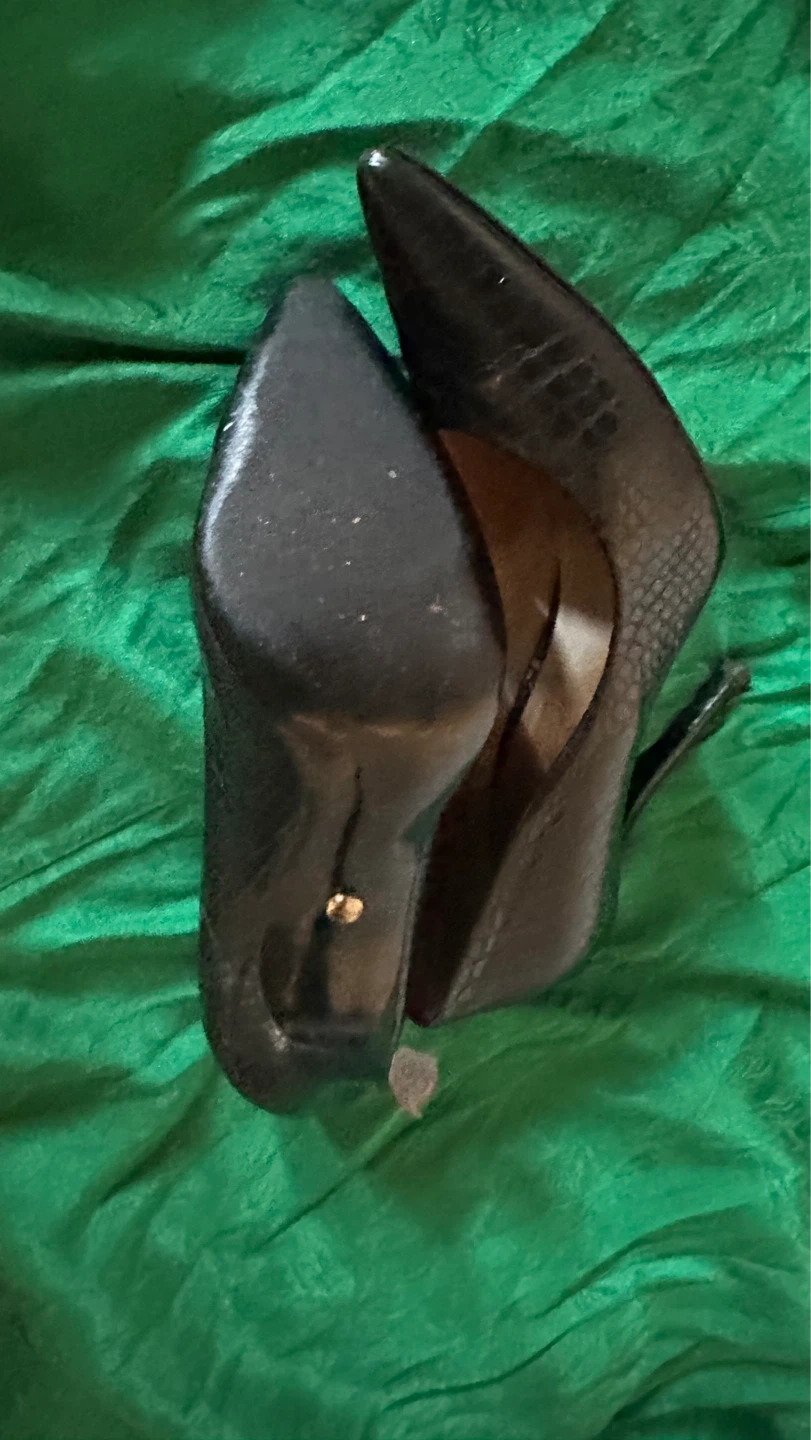 Black Snakeskin Pointed Toe Heels - photo 3