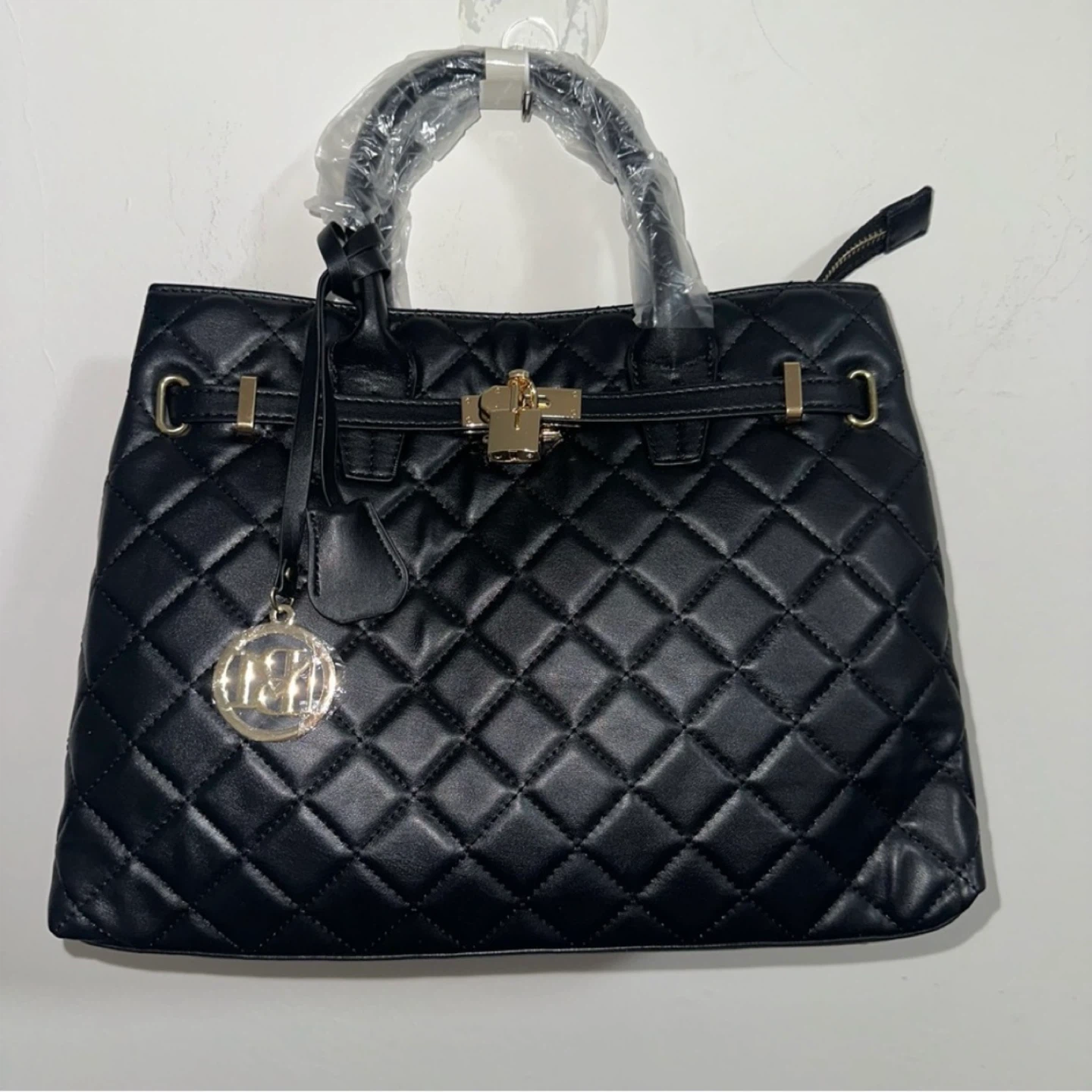 BADGLEY MISCHKA MSRP $159 Black Big Diamond Quilted Tote - photo 5