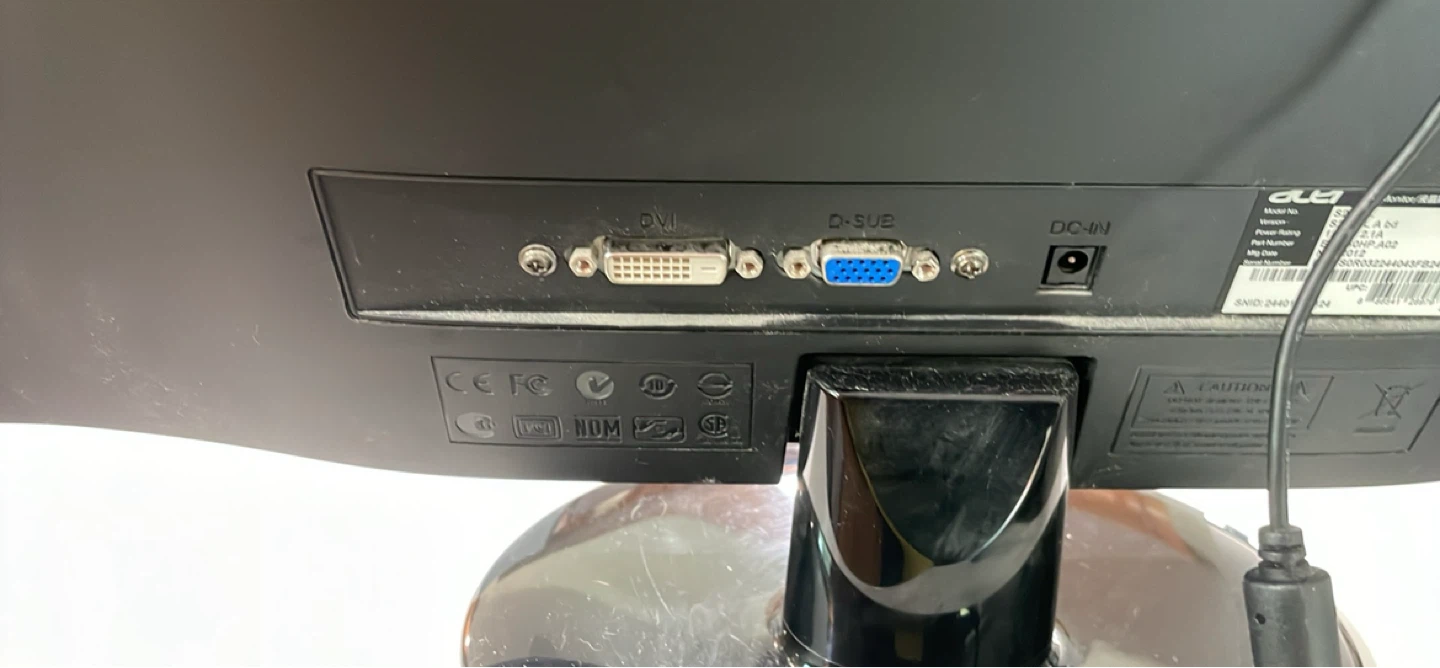 Acer S230HL LCD Monitor - photo 2