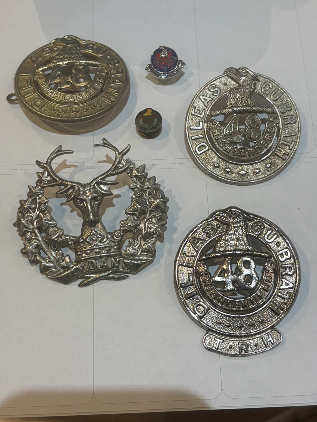 2nd world war Highland Regimental Badges