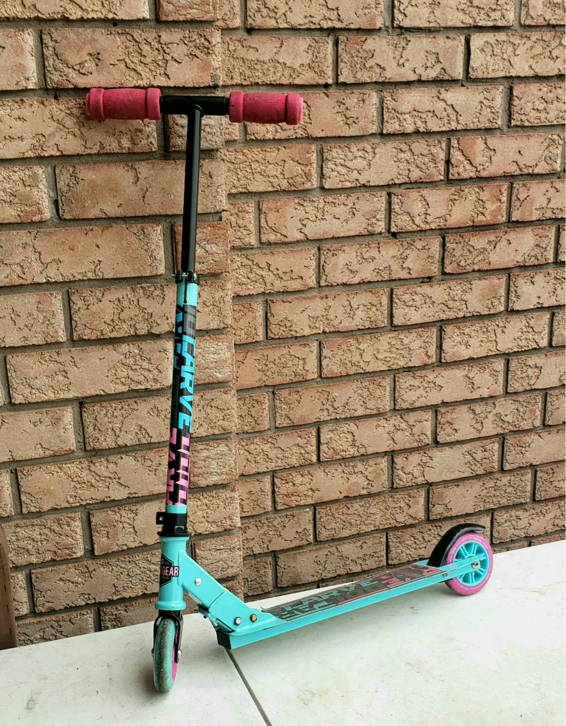 Kids Scooter Bundle - 3 Scooters - photo 3