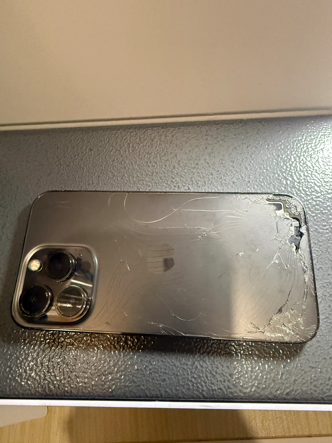 iPhone 13 Pro - 128 GB - Graphite - photo 4
