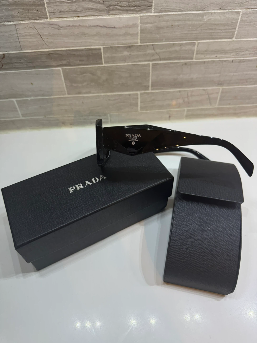 Prada Black Sunglasses with Case and Box - photo 3