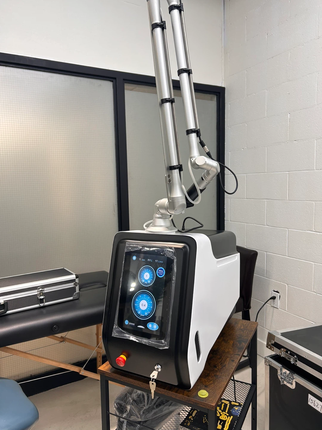 Laser Tattoo Removal Machine