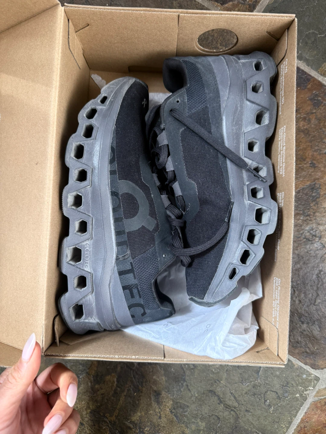 ON CloudTec Running Shoes - Black - photo 4