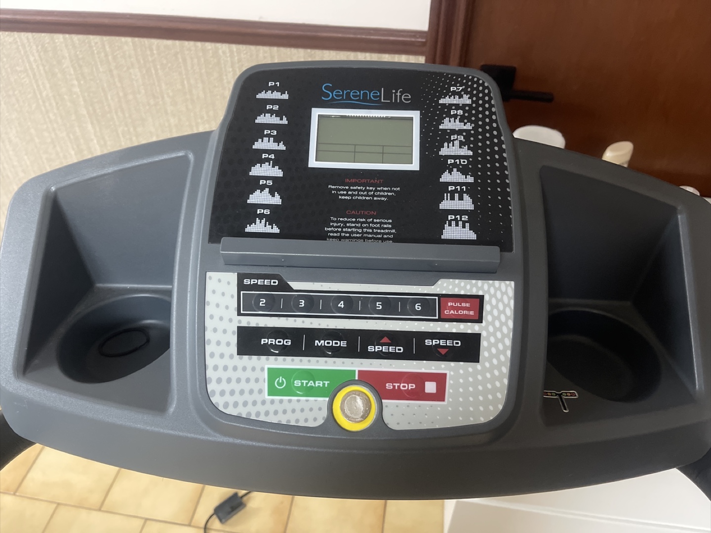 SereneLife Folding Treadmill - photo 3