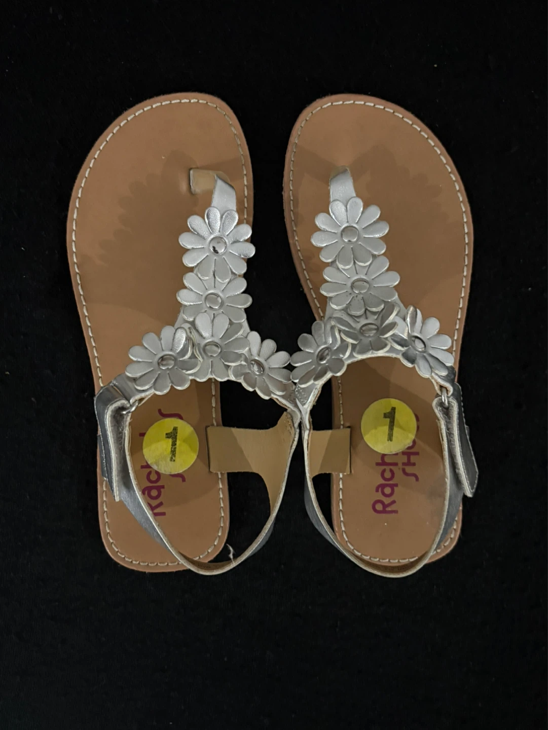 Rachael Shoes Silver Flower Sandals Size 1