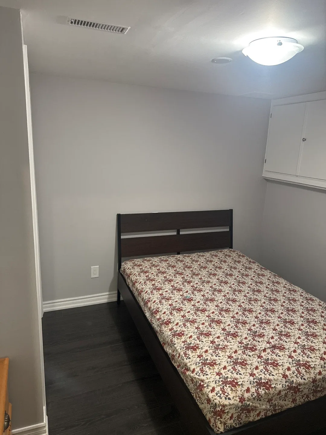 Dark Wood Bed Frame double bed - photo 3