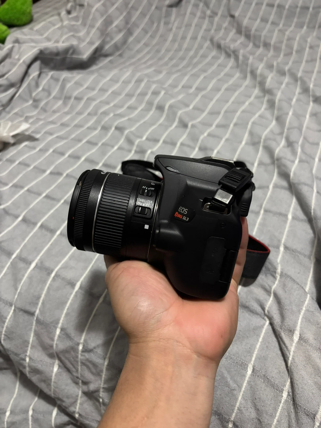 Canon EOS Rebel SL3 DSLR Camera with 18-55mm Lens - photo 3