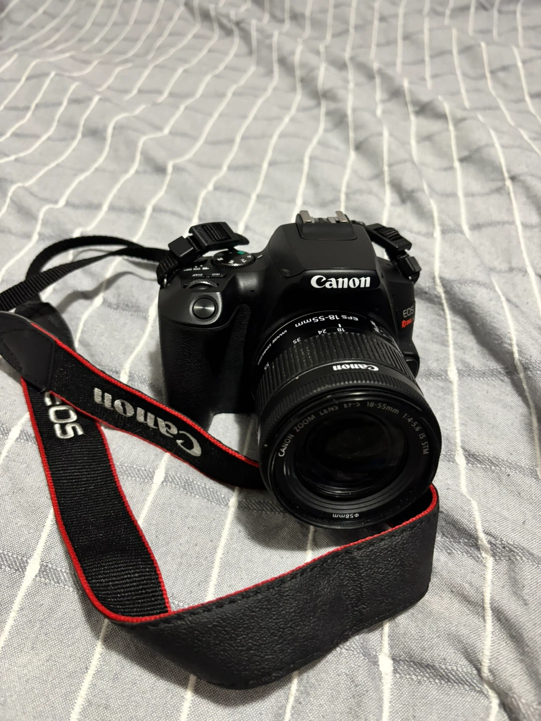 Canon EOS Rebel SL3 DSLR Camera with 18-55mm Lens