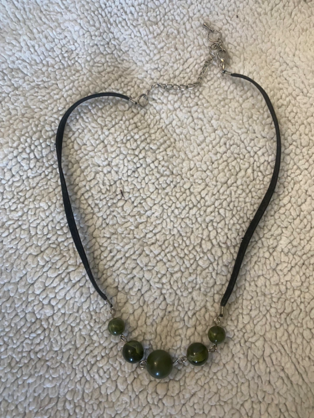 Boho Minimalist Chunky Green Bead Necklace - Earthy Forest Green