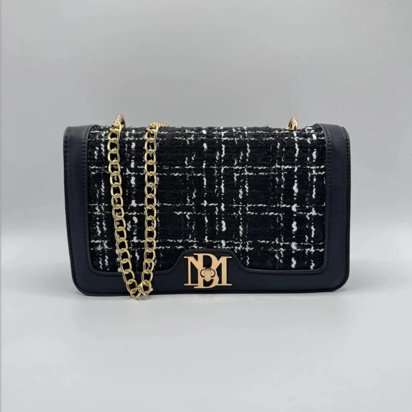 BADGLEY MISCHKA Black & White Wool Tweed Crossbody