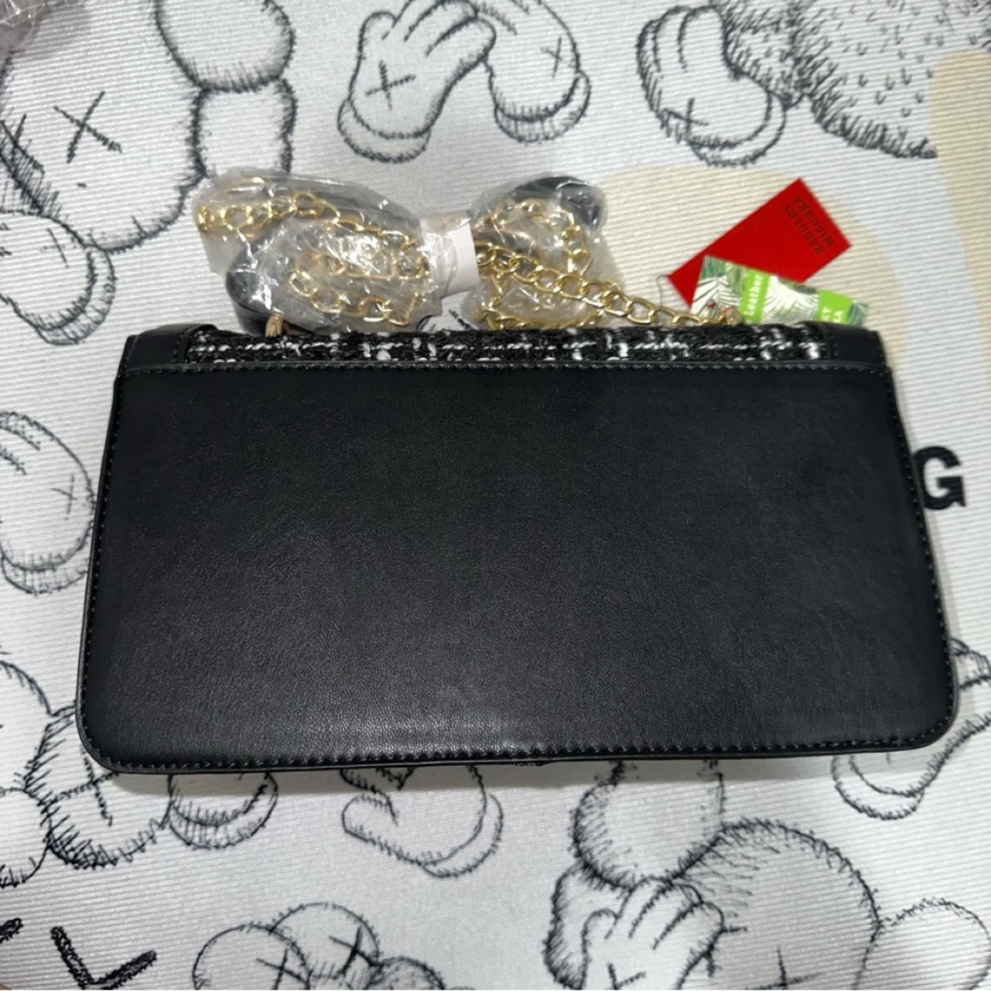 BADGLEY MISCHKA Black & White Wool Tweed Crossbody - photo 4