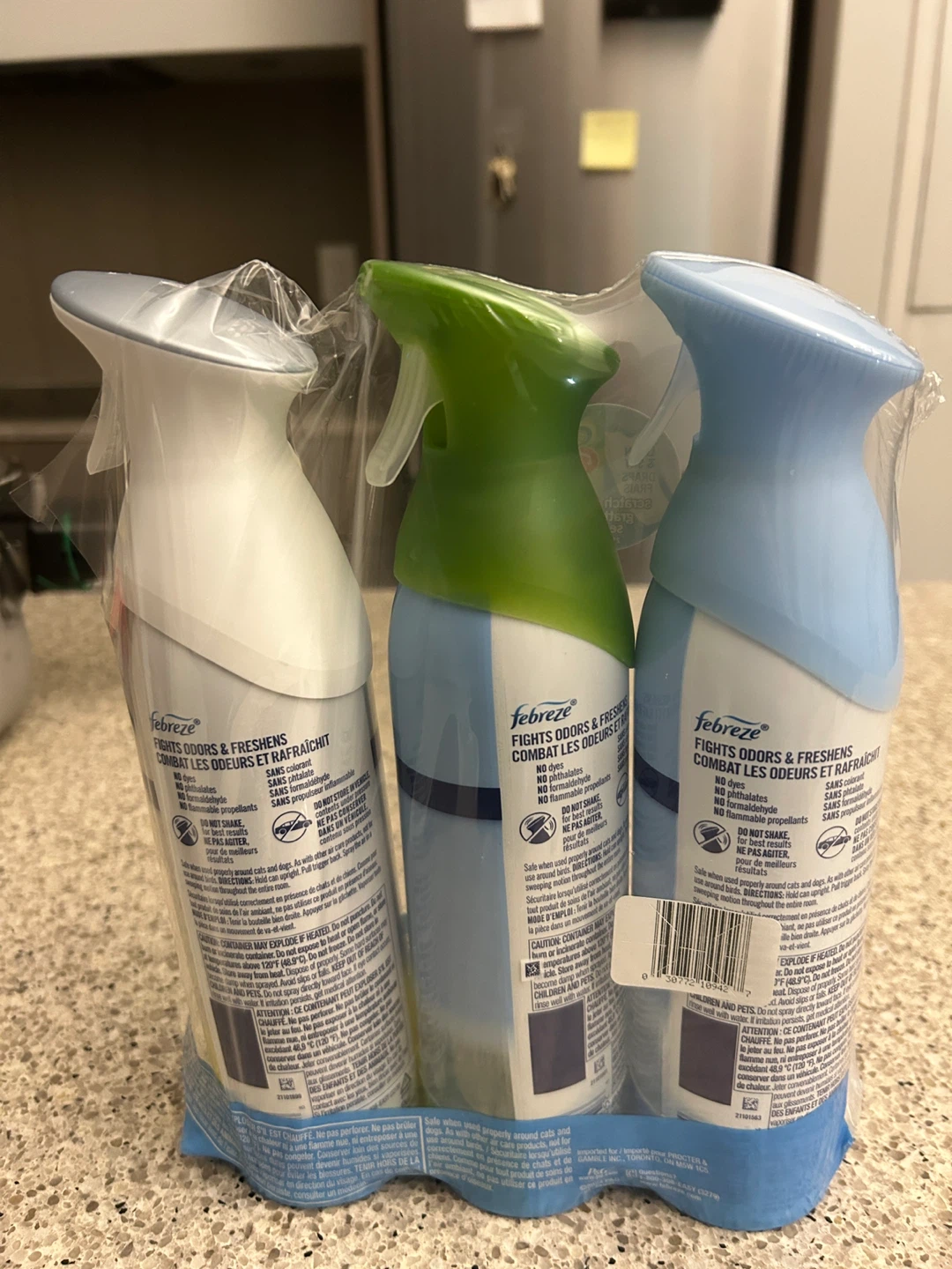 *New* Unopened Febreze Air Freshener 3-Pack - photo 2