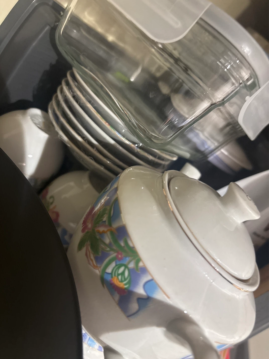 White Teapot and Cups Set - photo 2