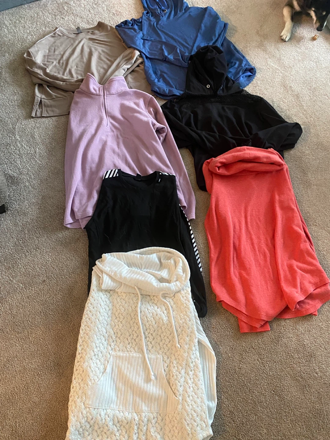 Women’s Clothing Bundle41 pieces - photo 2