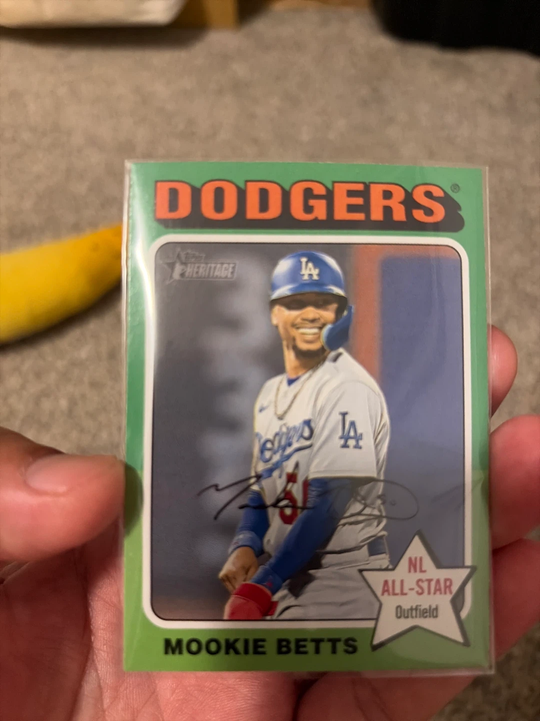 Mookie Betts 2023 Topps Heritage Baseball Card