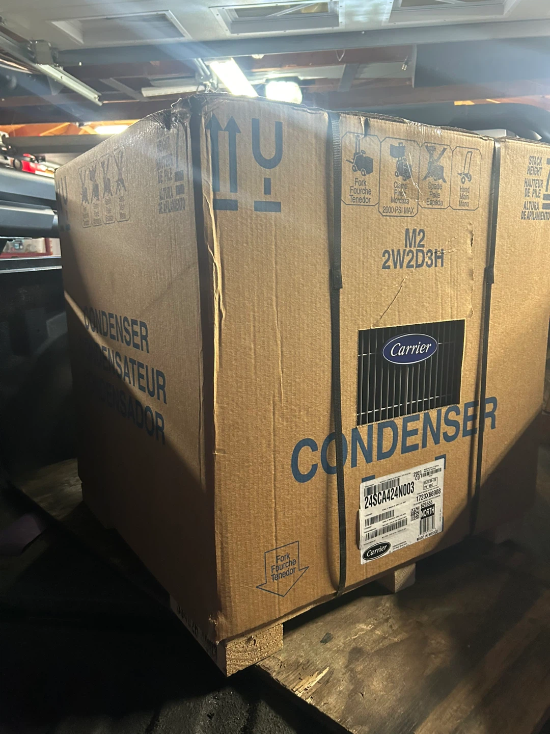 Carrier M2 Condenser Unit 410 a price 2000 dls