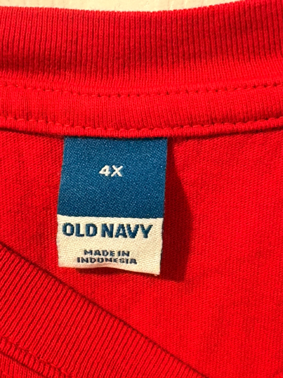 Old Navy Red T-Shirt 4X