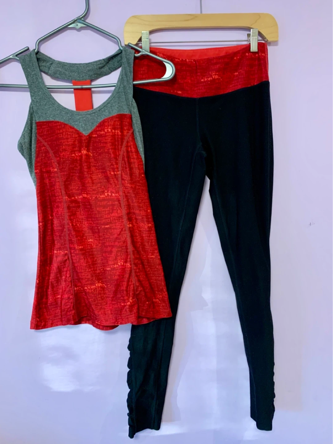 Mondetta Athletic Tank Top and Leggings Set - Red/Grey