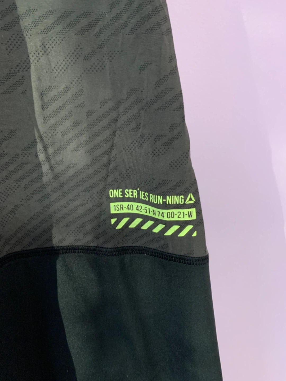 Reebok Women's "One Series Running" Tank Top - Size S - photo 2