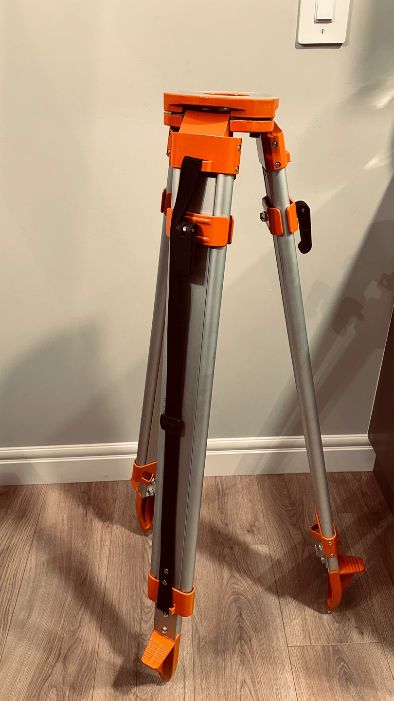 Heavy Duty Aluminum Survey Tripod / Laser Level Tripod, like new - photo 3