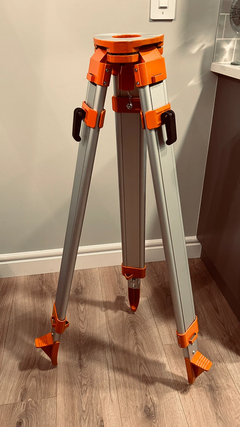 Heavy Duty Aluminum Survey Tripod / Laser Level Tripod, like new