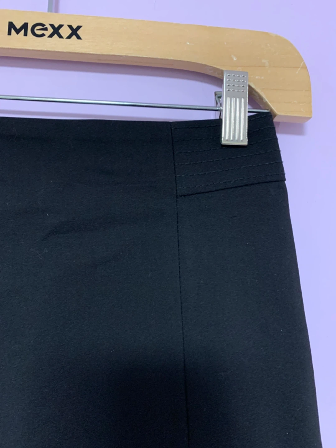 NEW H&M Black Pencil Skirt Size 0 - photo 2