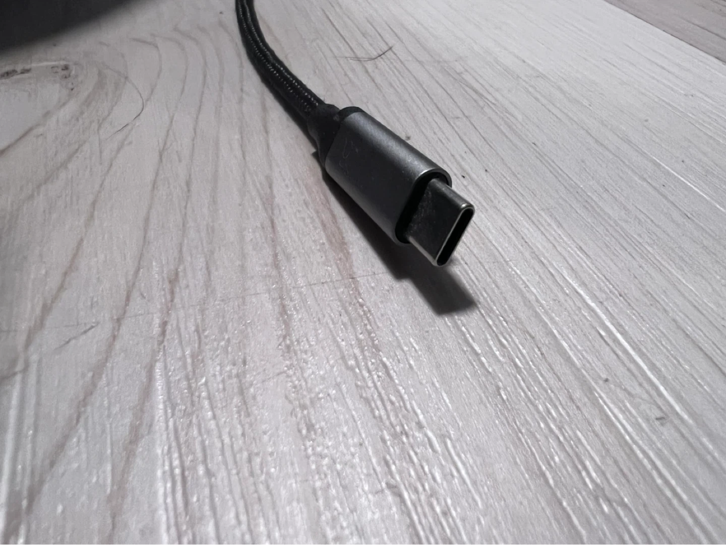 USB-A to USB-C Braided Cable - photo 2
