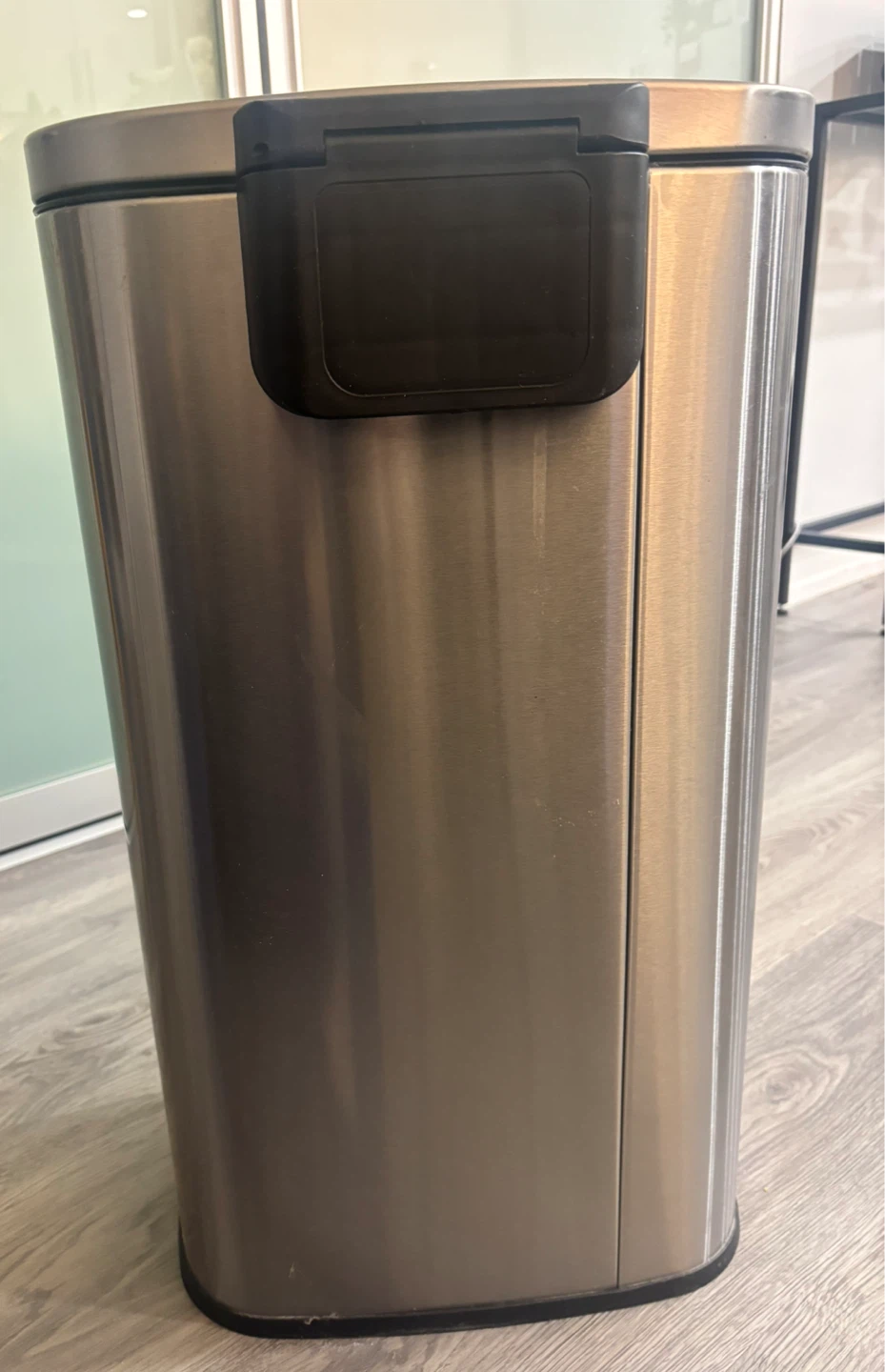 STILL AVAILABLE: Martha Stewart Home Pedal Bin - 7.9 gal (30 L) - photo 4