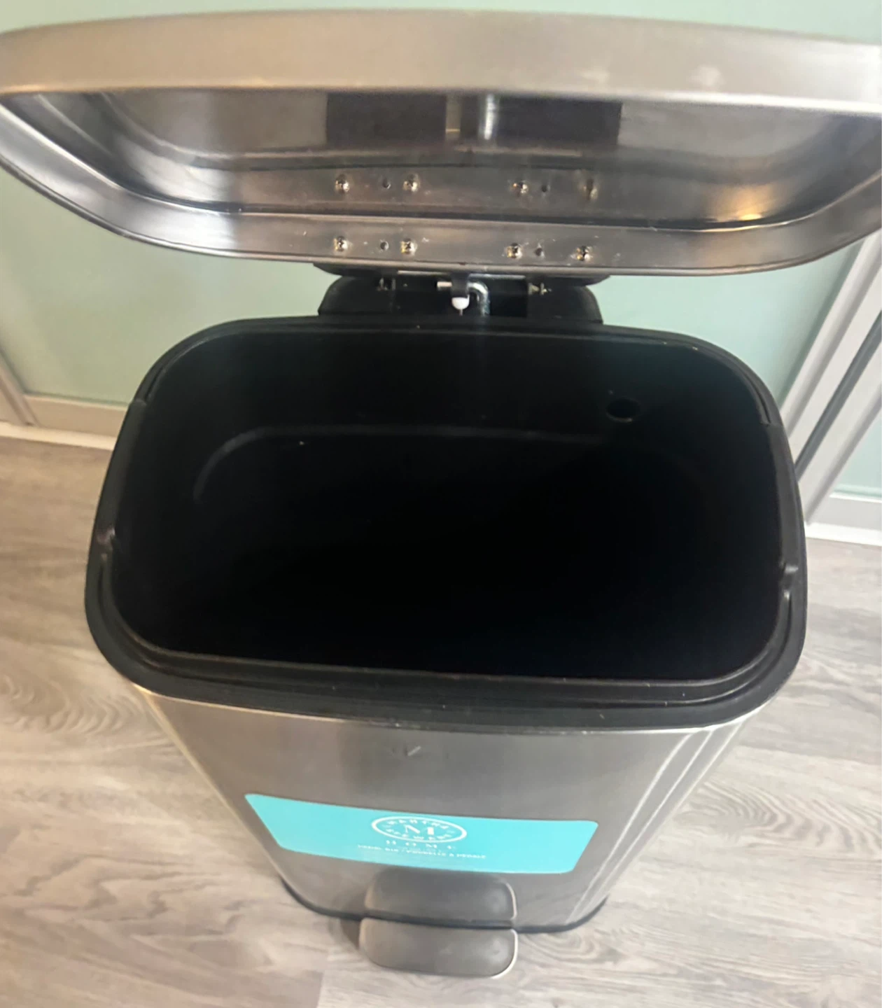 STILL AVAILABLE: Martha Stewart Home Pedal Bin - 7.9 gal (30 L) - photo 2